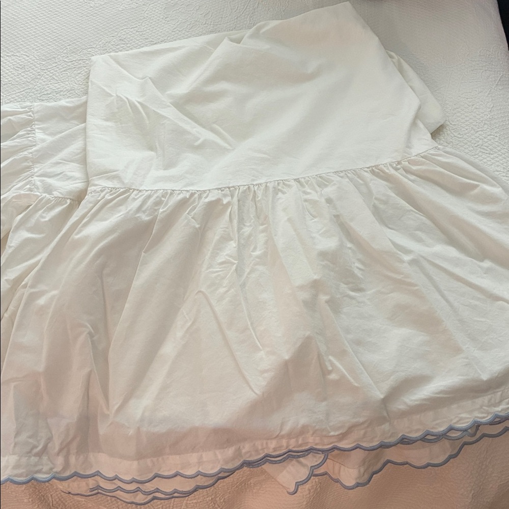 Pottery Barn Kids Scalloped Full Size Bed Skirt Blue